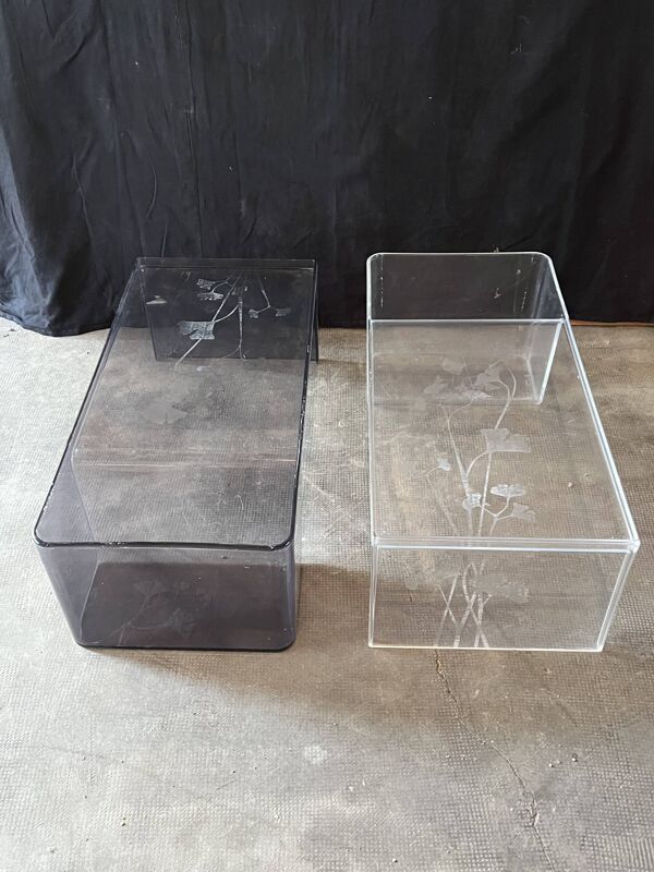 Paire de table basse kartell