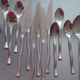 Ménagère inox modèle design 24 pièces