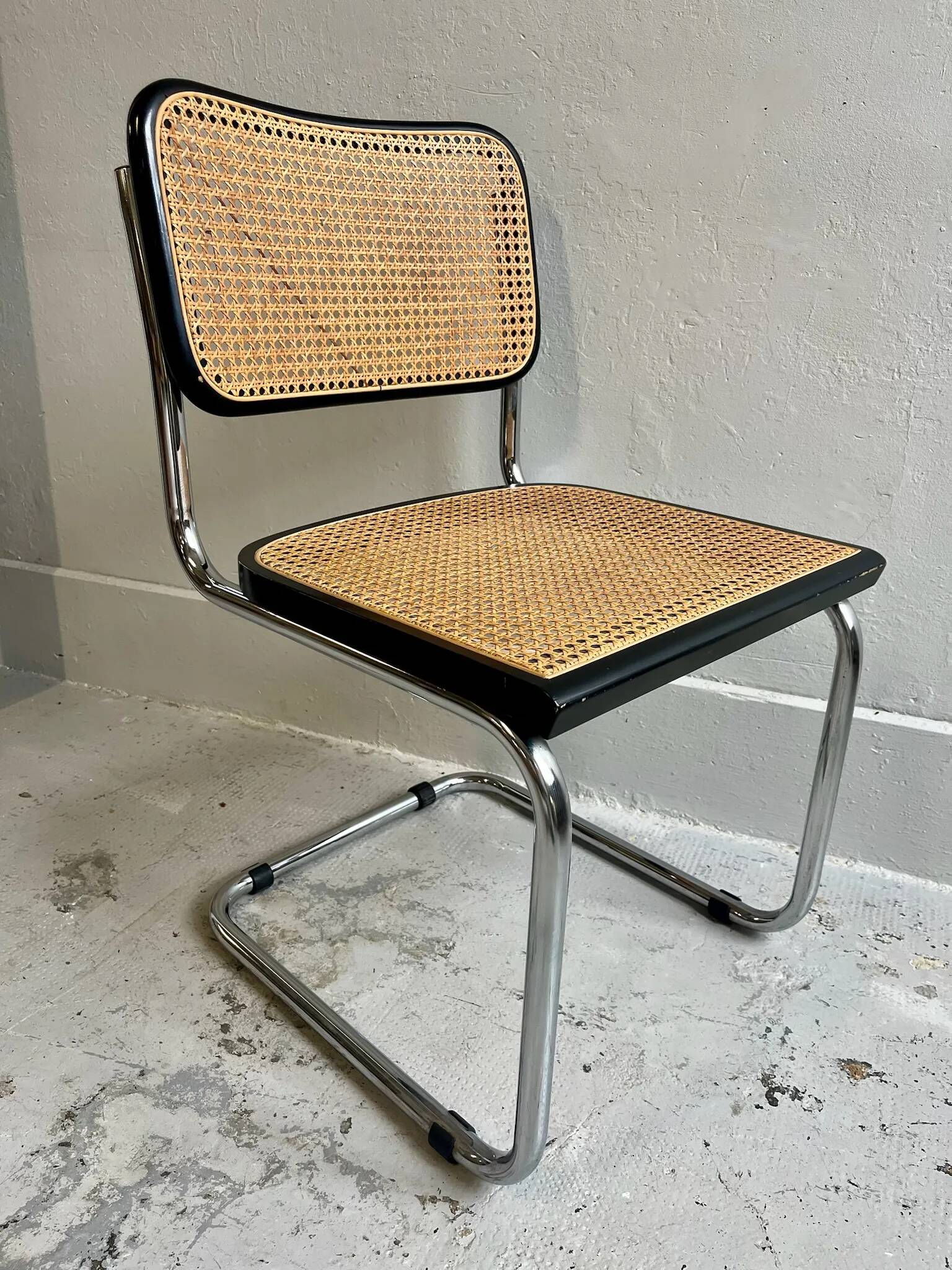 Chairs inspired by Marcel Breuer B32/Cesca