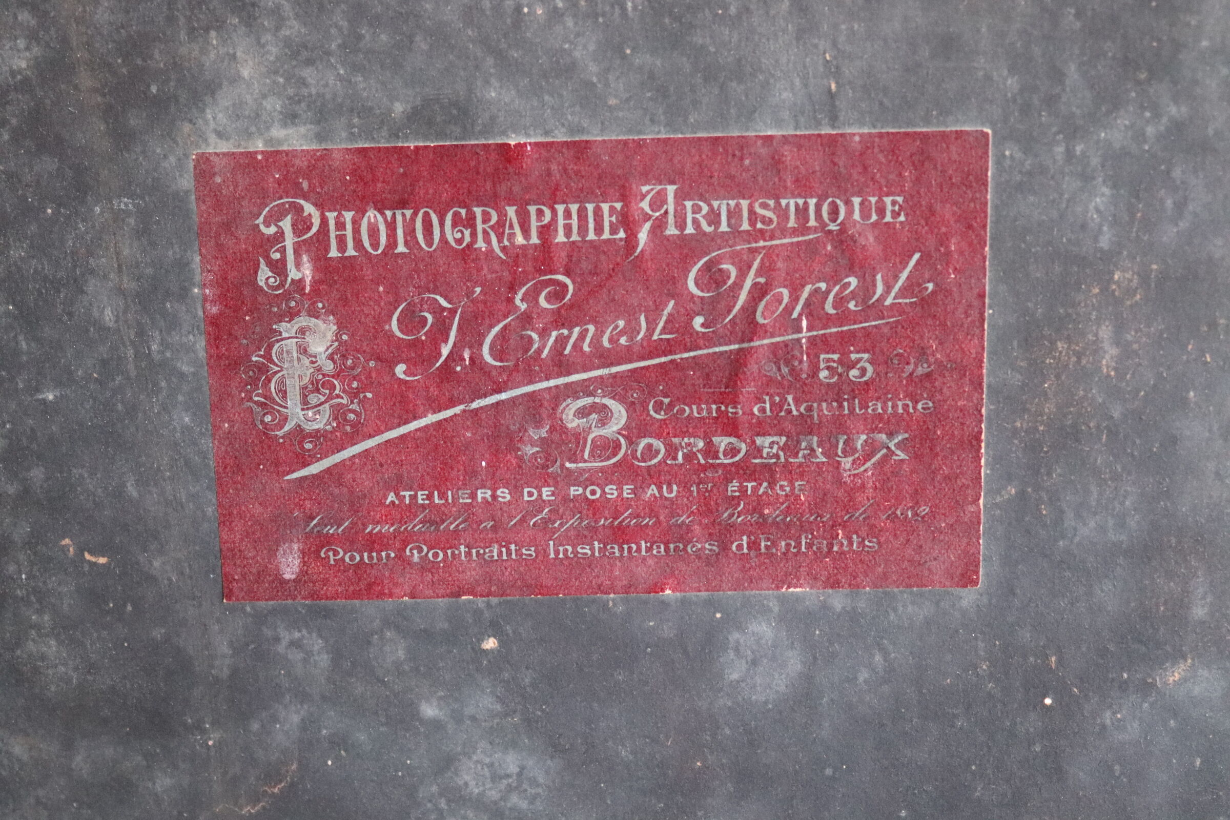 Antique mirror in wood and stucco