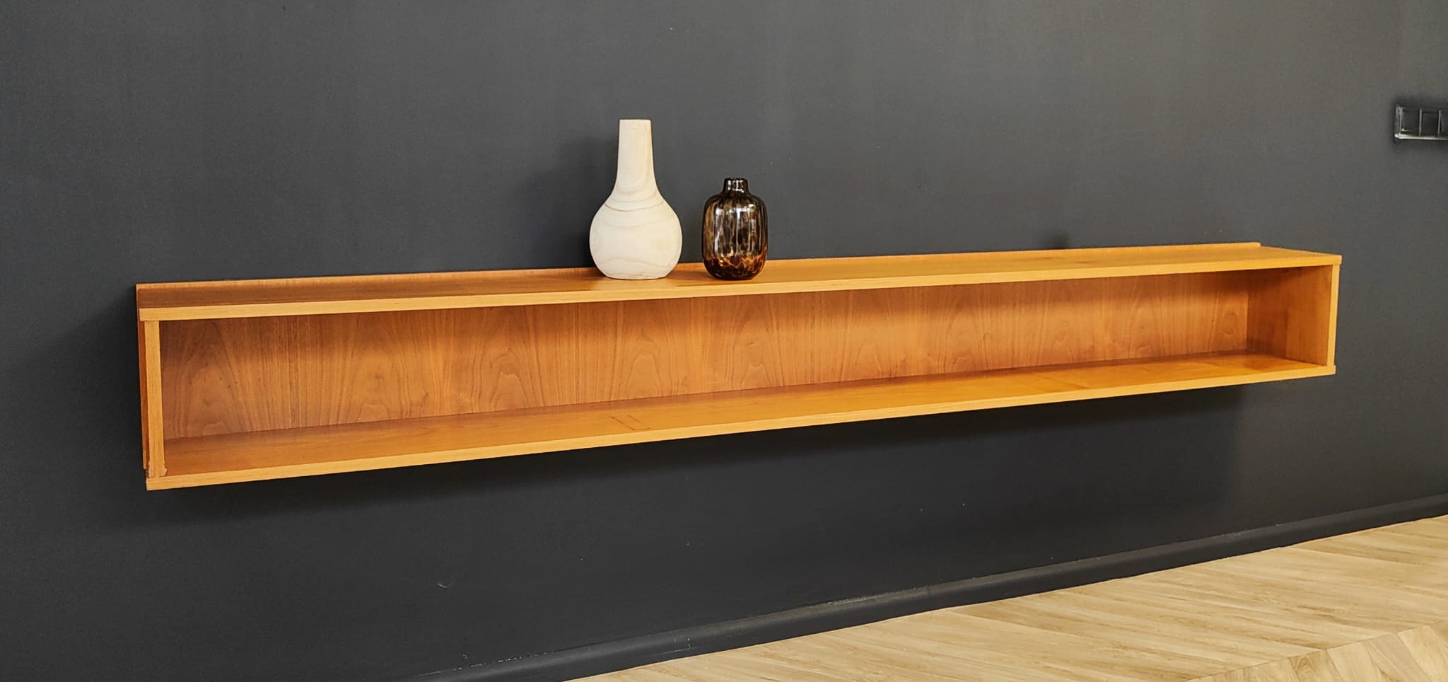 Mid Century floating cabinet | Vintage - bookcase, TV cabinet