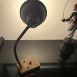 Desk lamp
