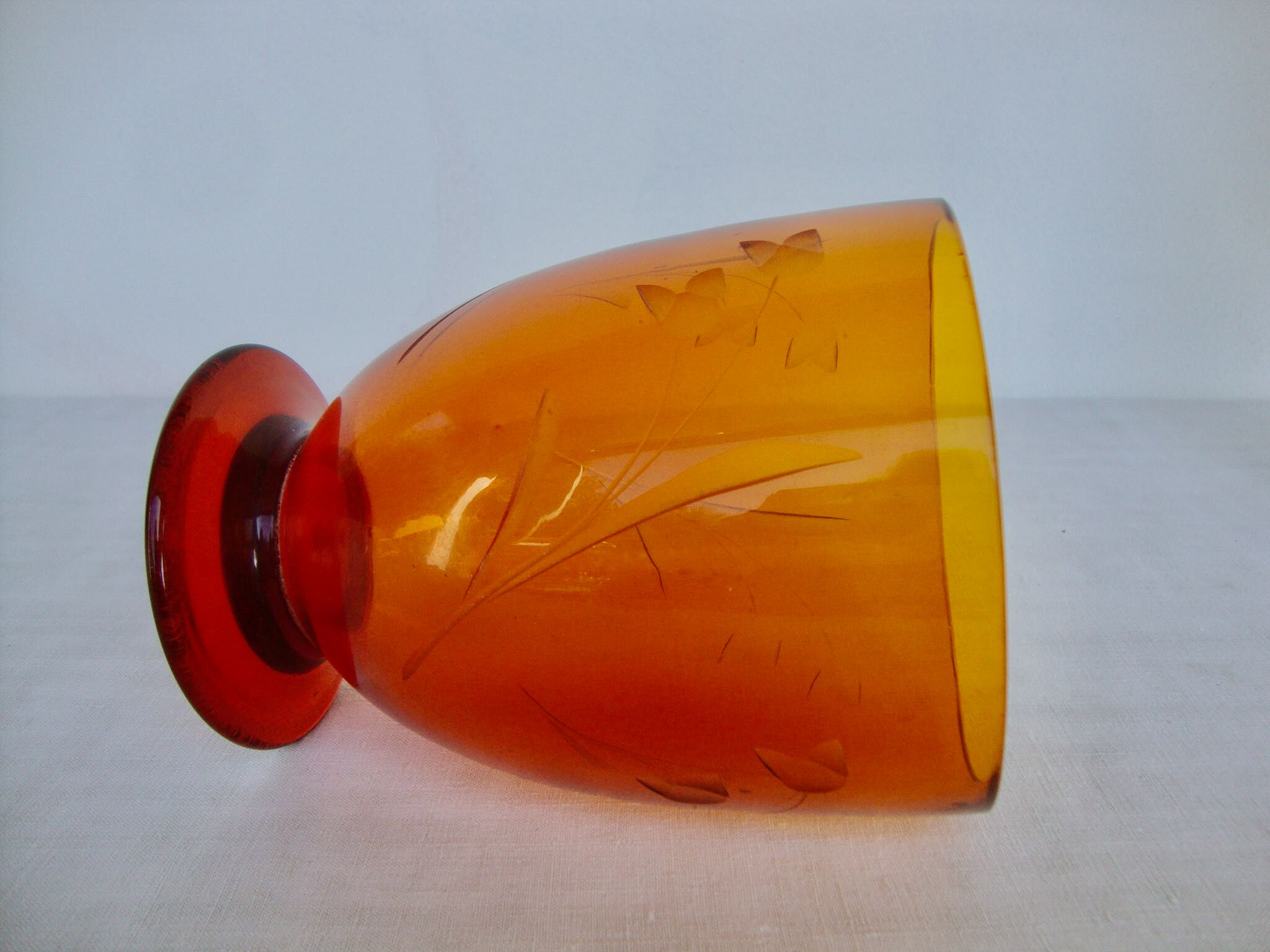 Blown and chiseled crystal vase