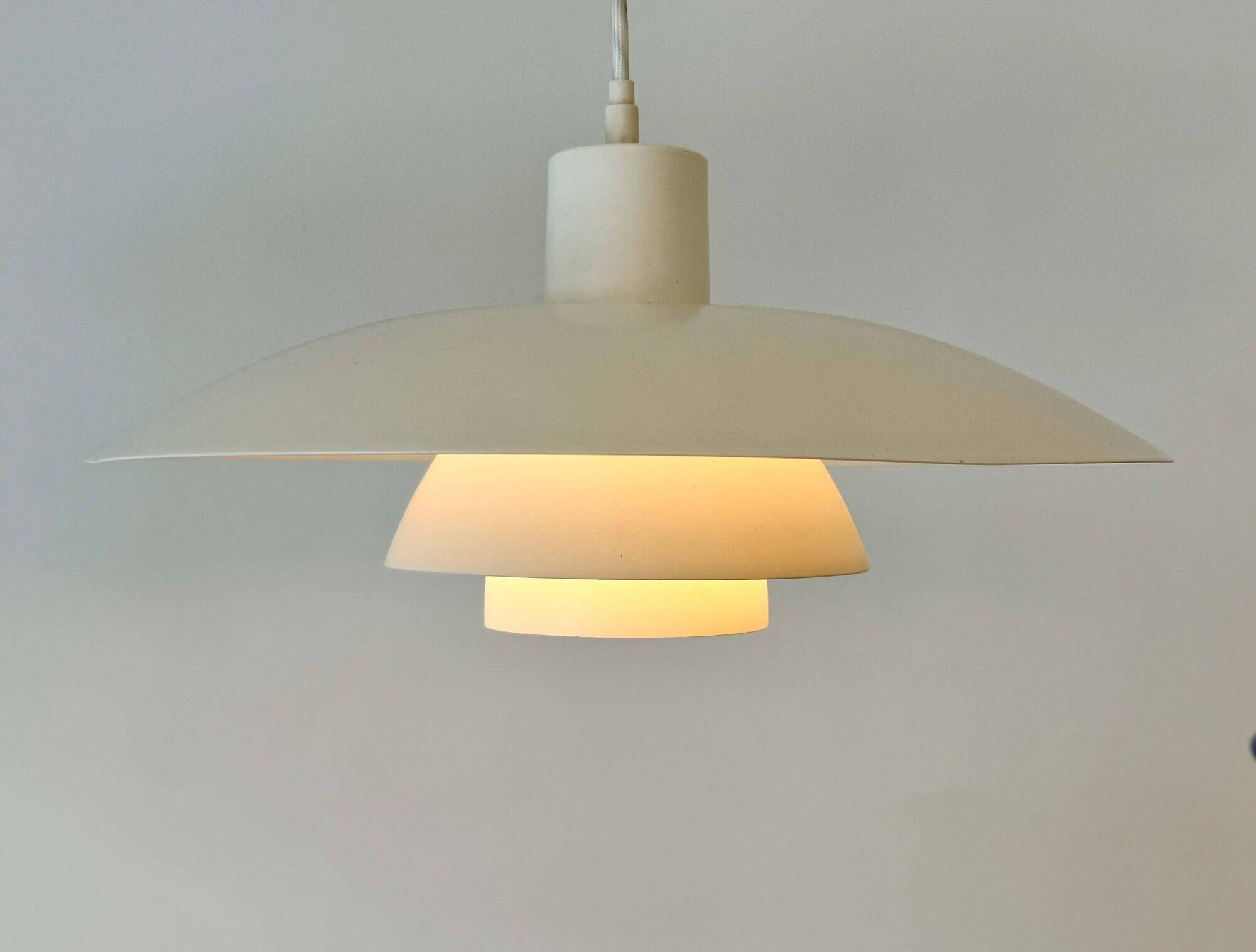 PH 4/3 white suspension by Poul Henningsen for Louis Poulsen, Denmark