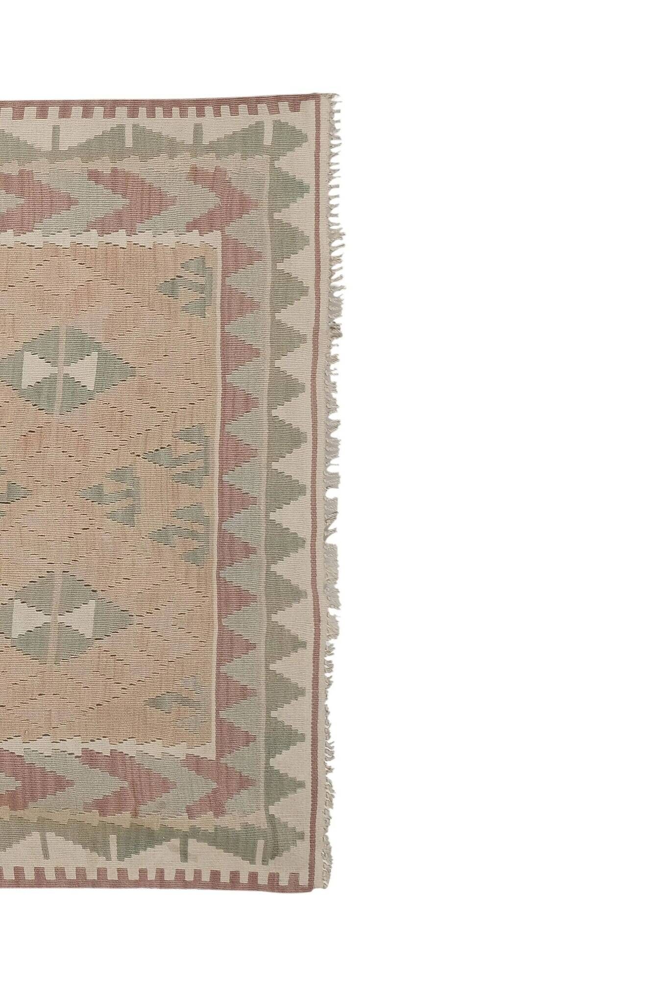 Vintage Turkish kilim, handwoven, 137x232 cm.