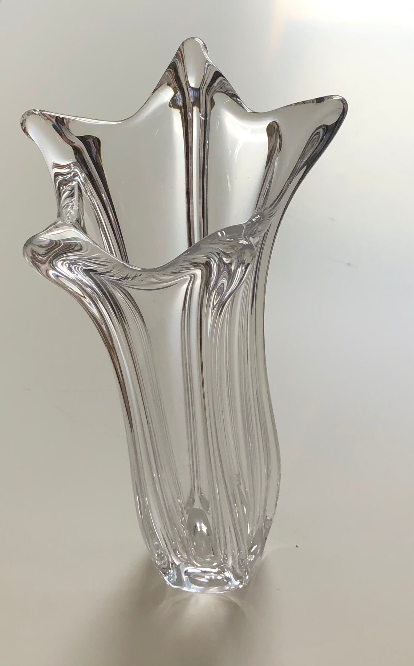 Beyer tulip vase