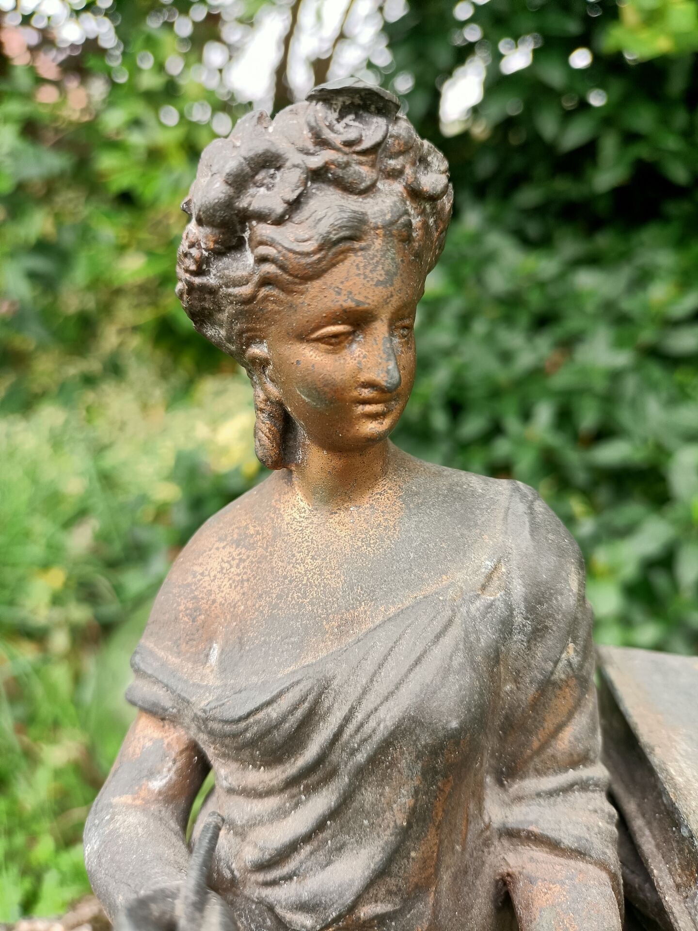 Statue