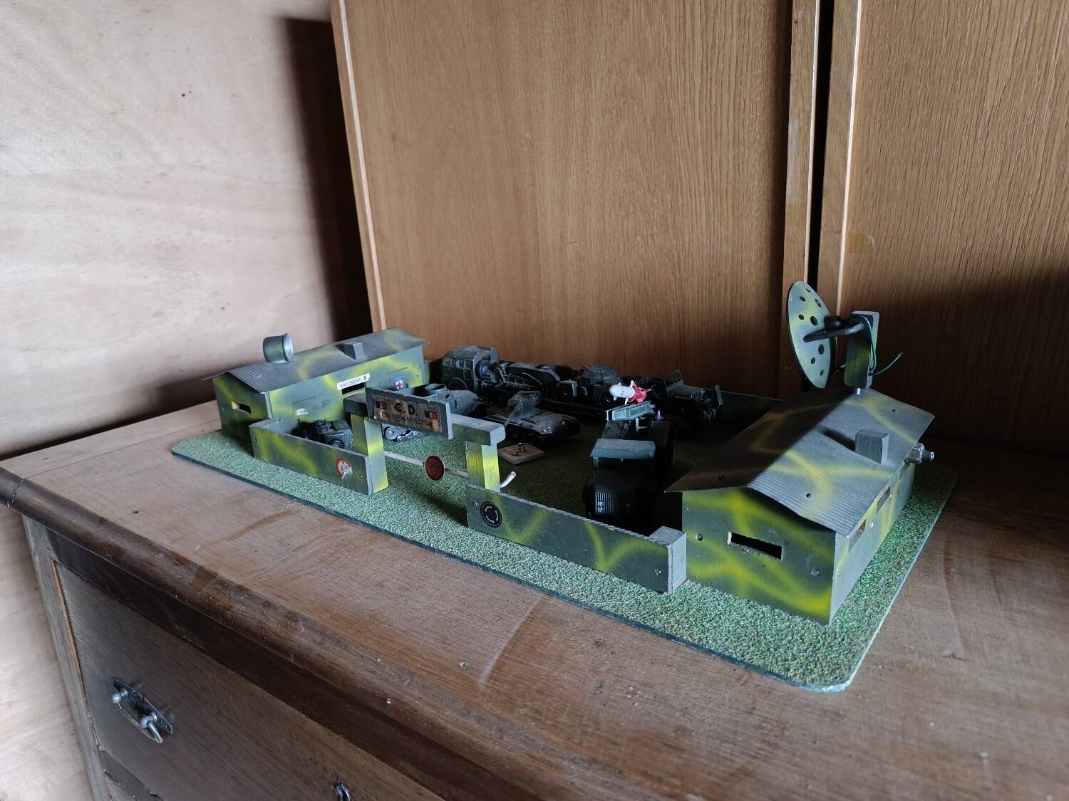 Vintage Depreux military camps