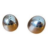 Salt shaker and pepper vintage eggs