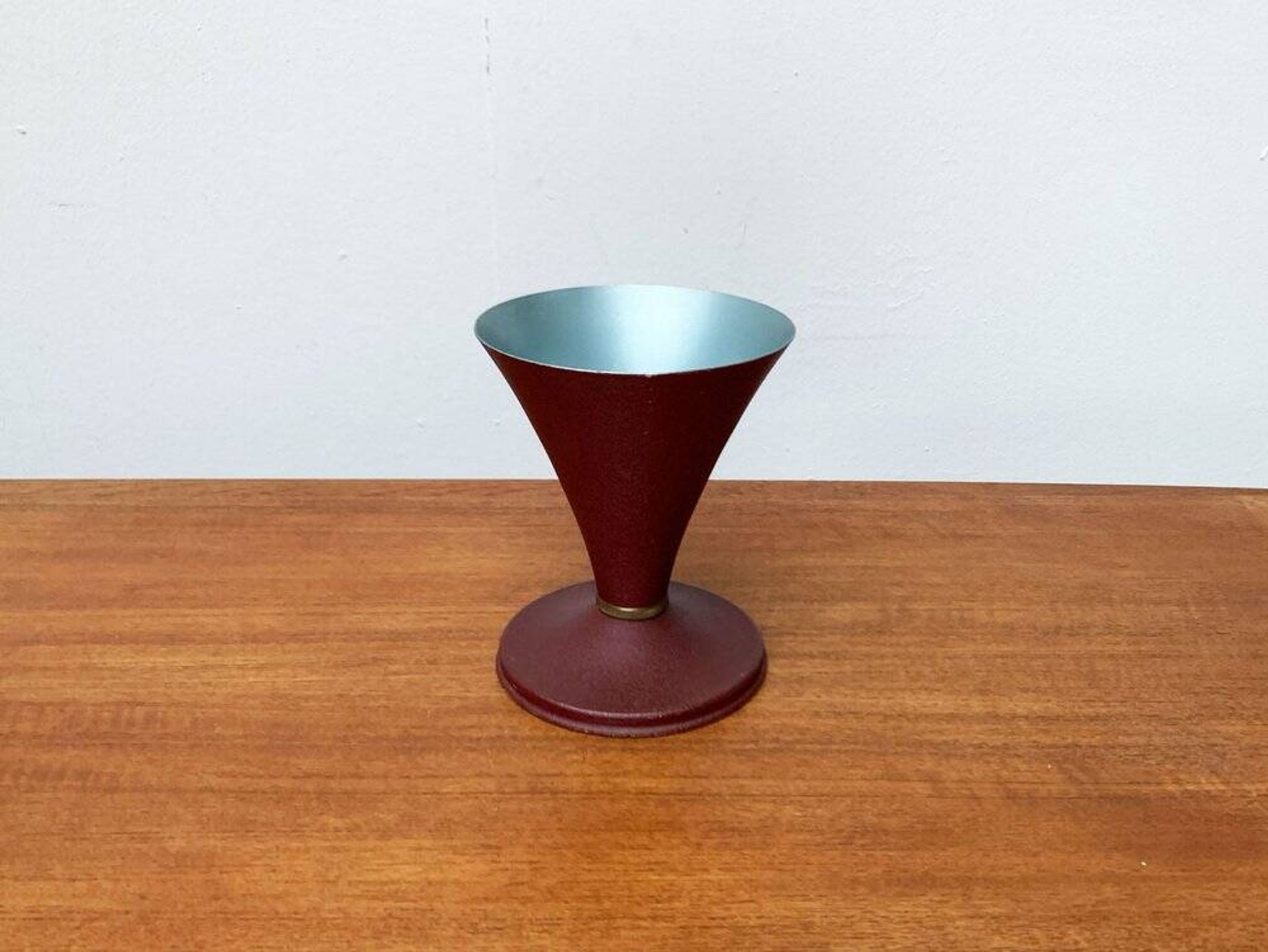 Italian table lamp in Stilnovo style, mid-century, 1960s.