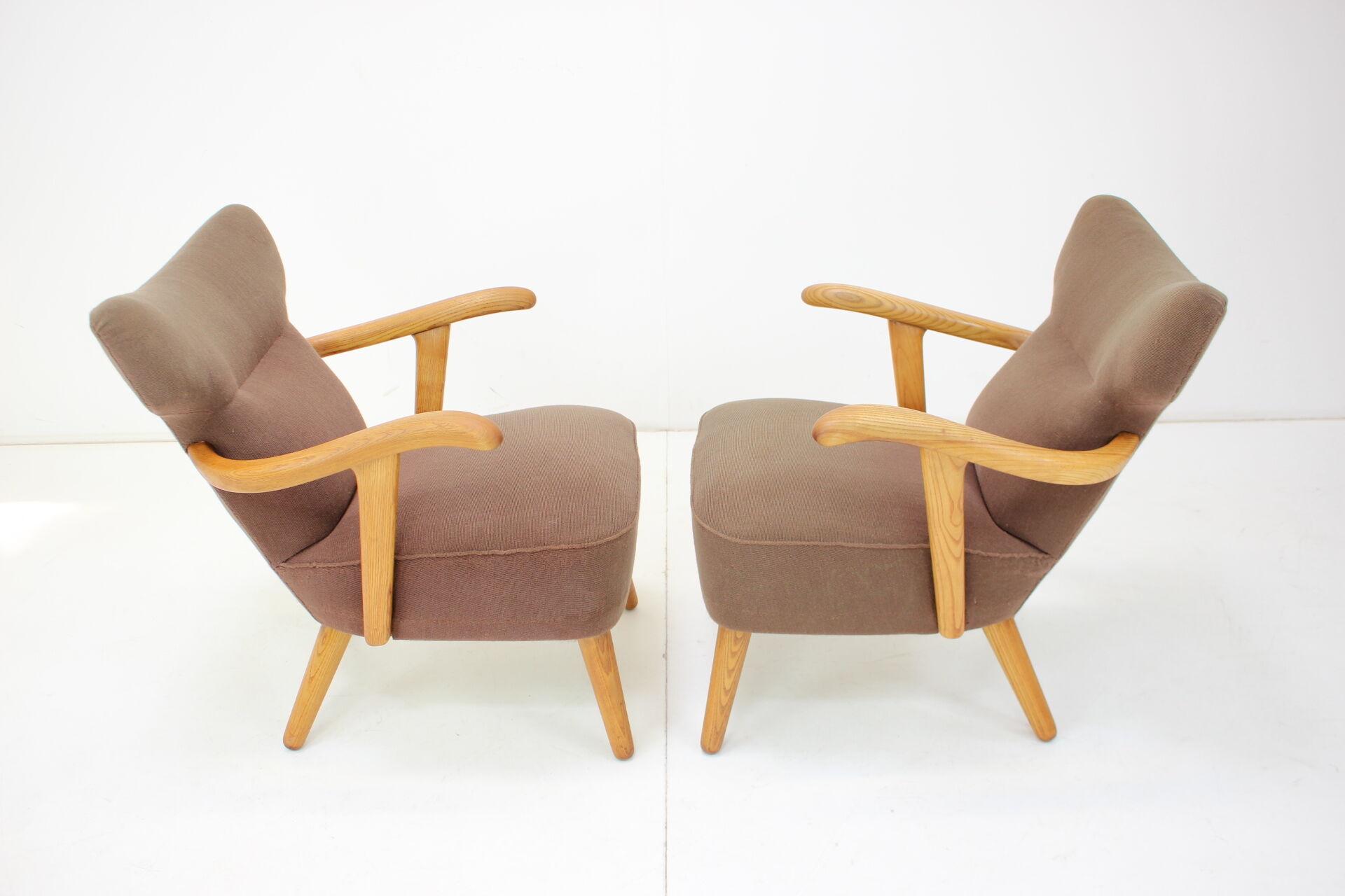 1940s Pair of Oak Armchairs by Krasna Jizba, Czechoslovakia