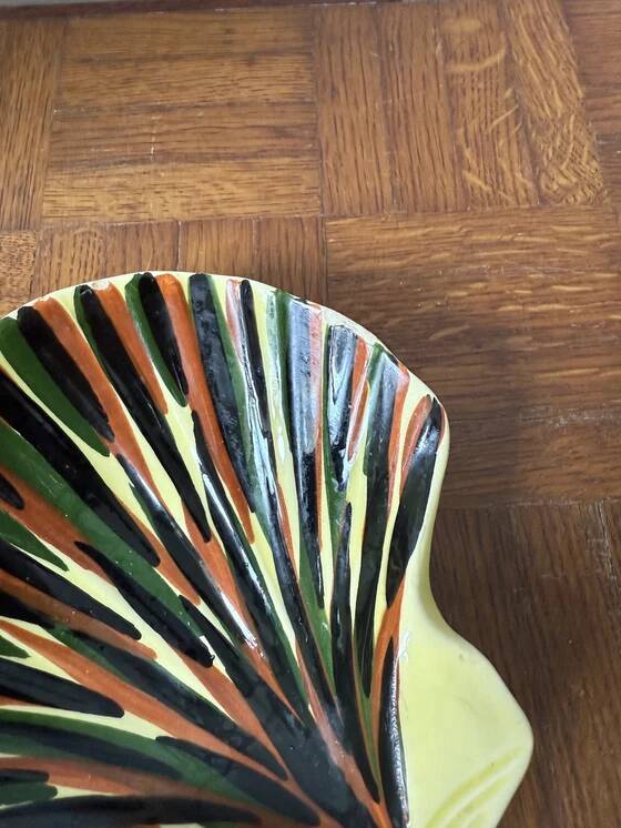 Hand-painted seashell trinket dish