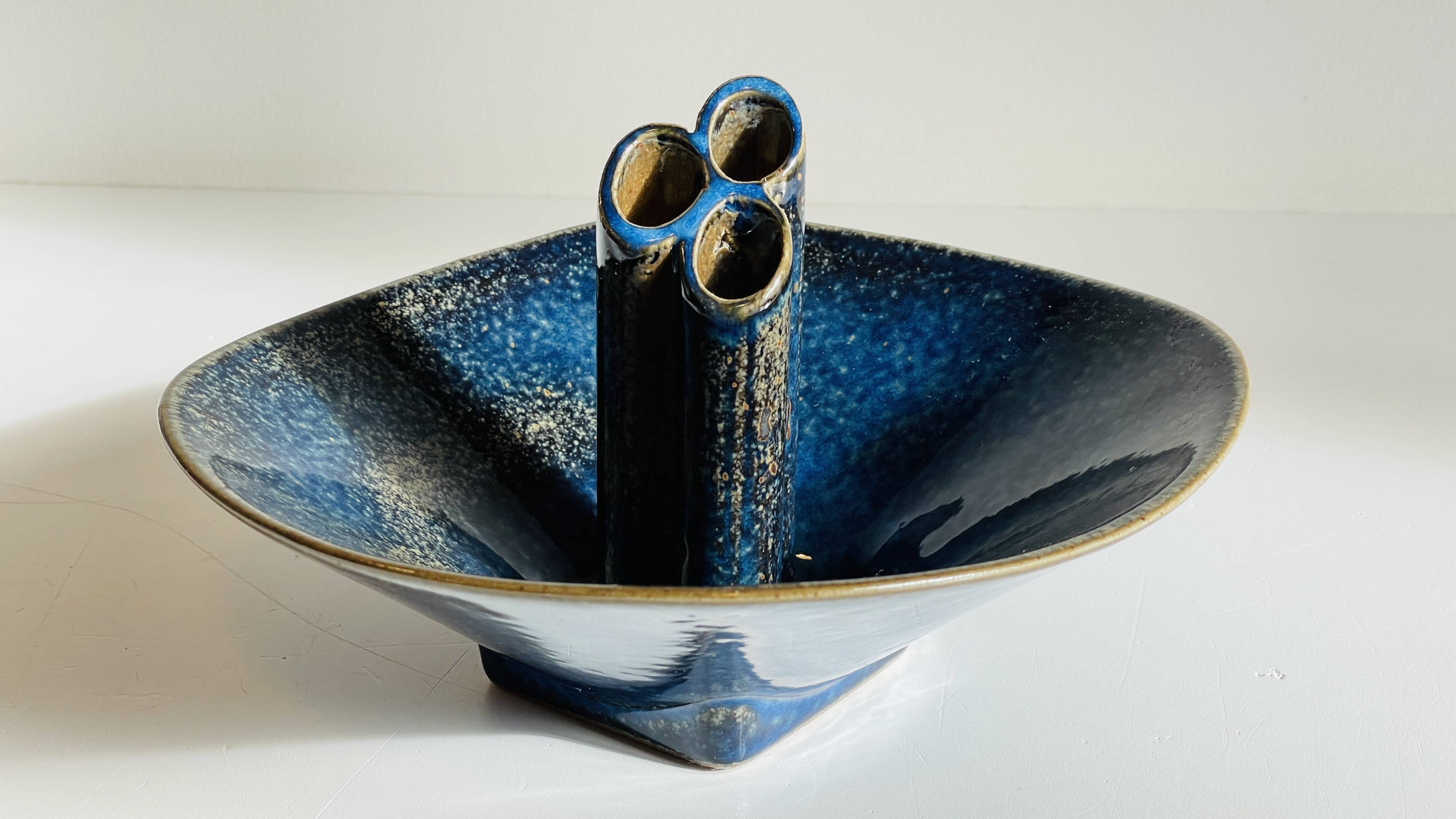 Vase céramique bleue vintage