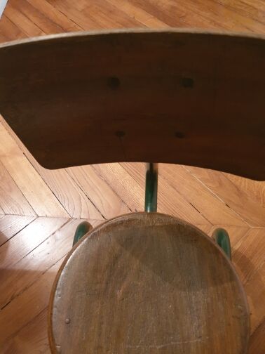 Adjustable school desk