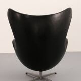 The Egg Chair – Arne Jacobsen, Denmark, 1960 – Black Leather by Fritz Hansen