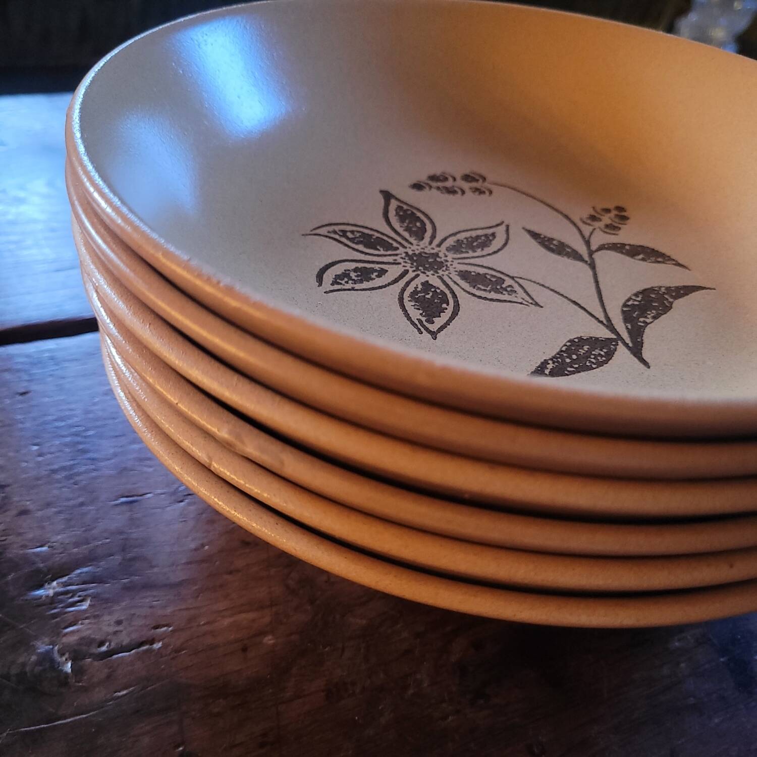 6 floral pattern soup plates. 1970s