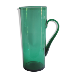 Pichet en verre vert