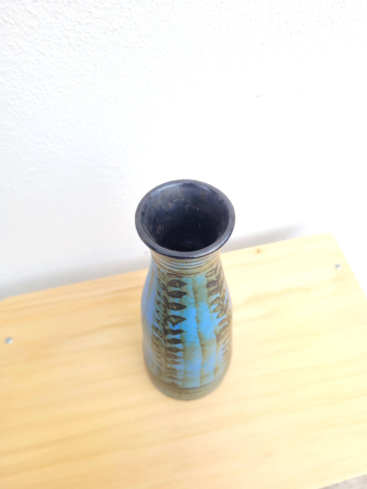 Blue vase by Danuta le Hénaff