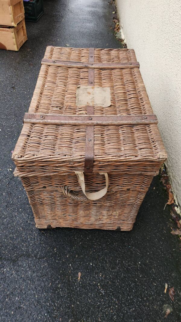 Ancienne malle de voyage Vintage en rotin osier des années 1900