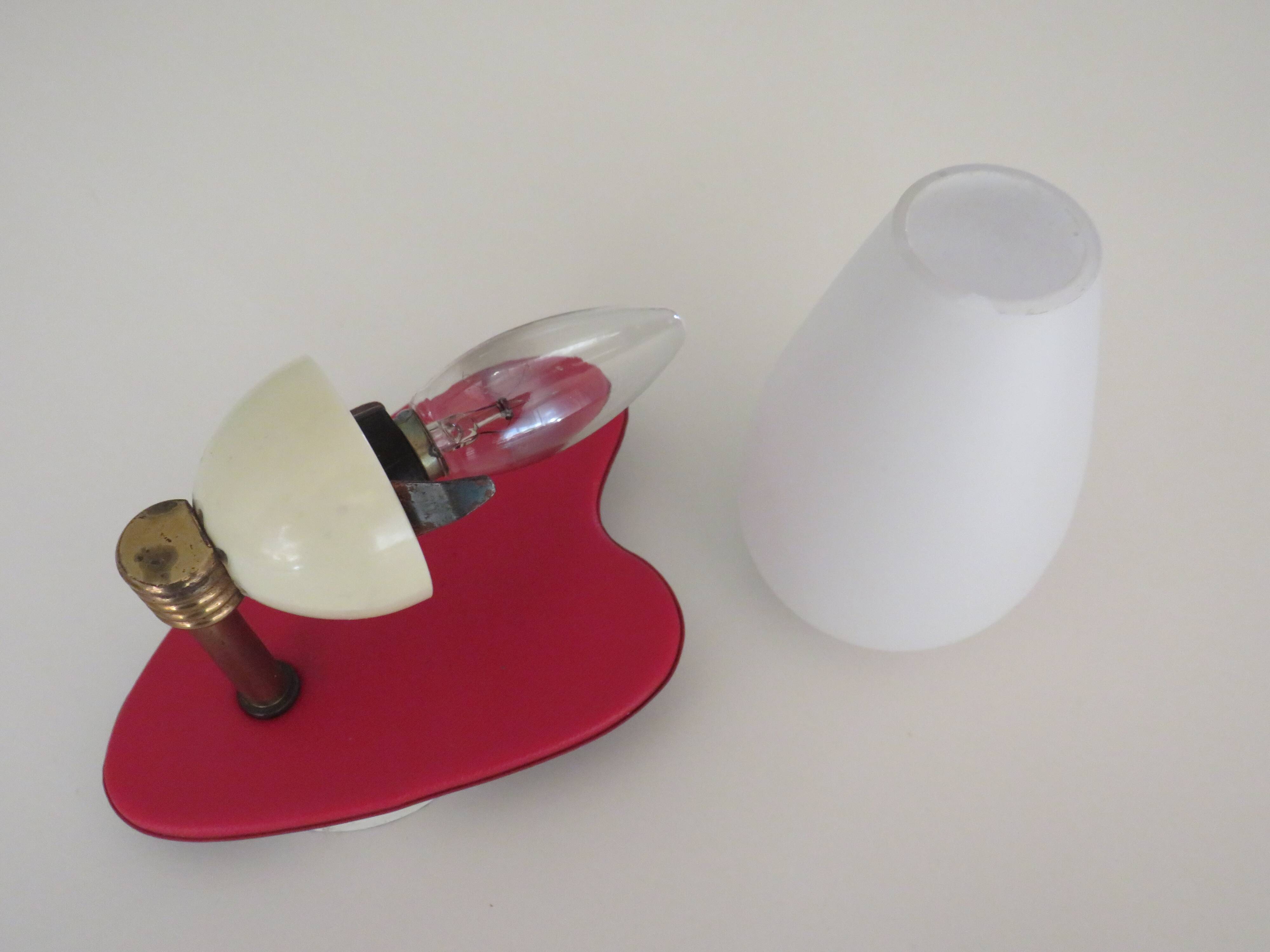 Italian vintage wall lamp 1950