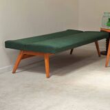 Banquette / Daybed modulable par Tatra , tissu bouclette chinée vert 1960