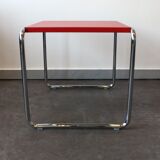 Knoll side table, Laccio model by Marcel Breuer