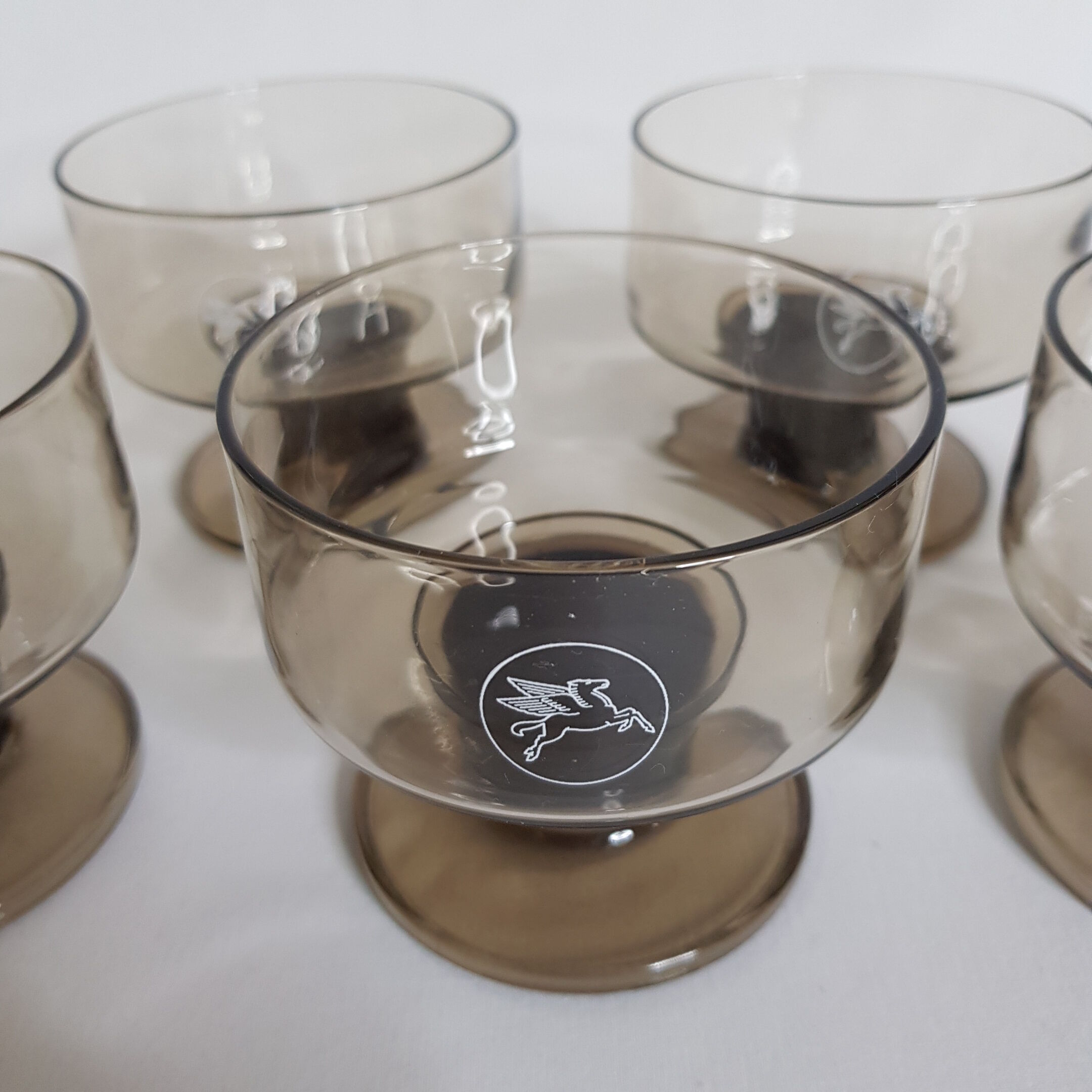 Lot of 5 champagne or vintage dessert glasses, Pegasus, 70s