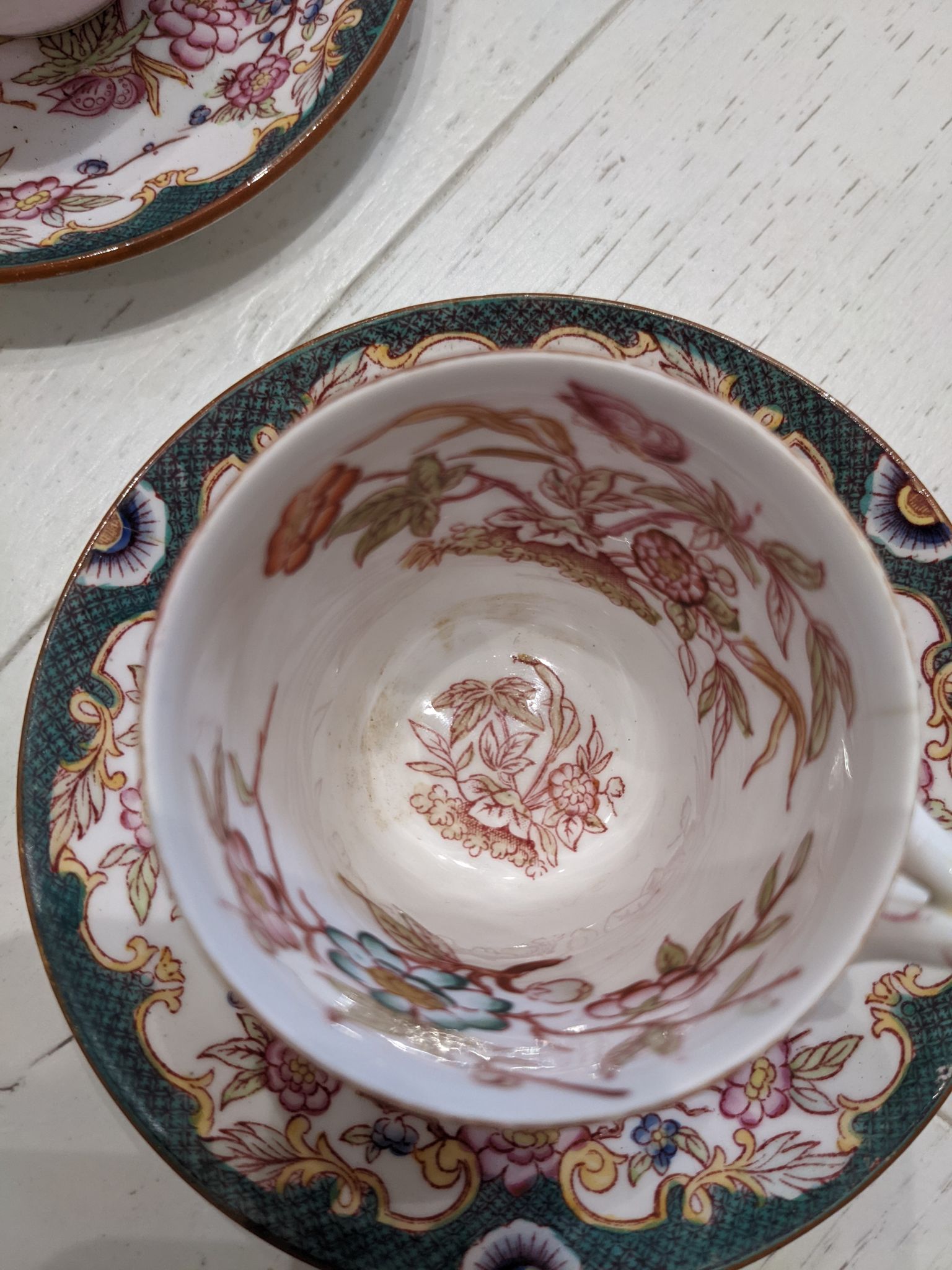 Tasses et soucoupes porcelaine fine Sarreguemines ancienne