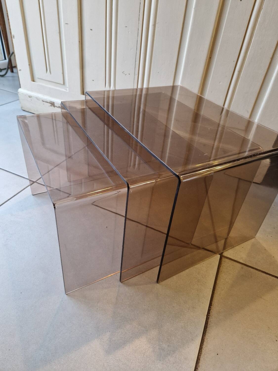 Vintage deco nesting table in smoke plexiglas 1970