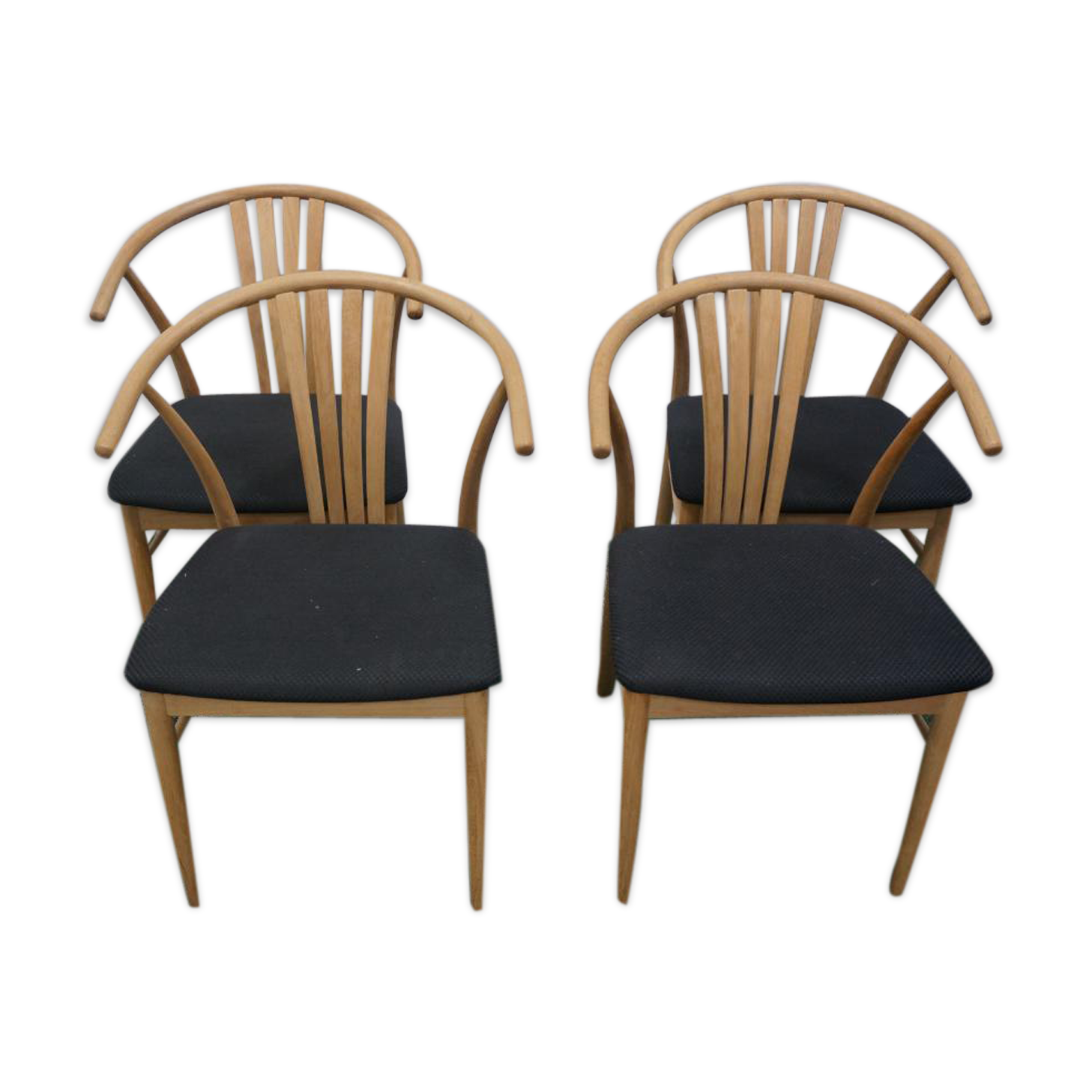 Série de 4 chaises scandinaves
