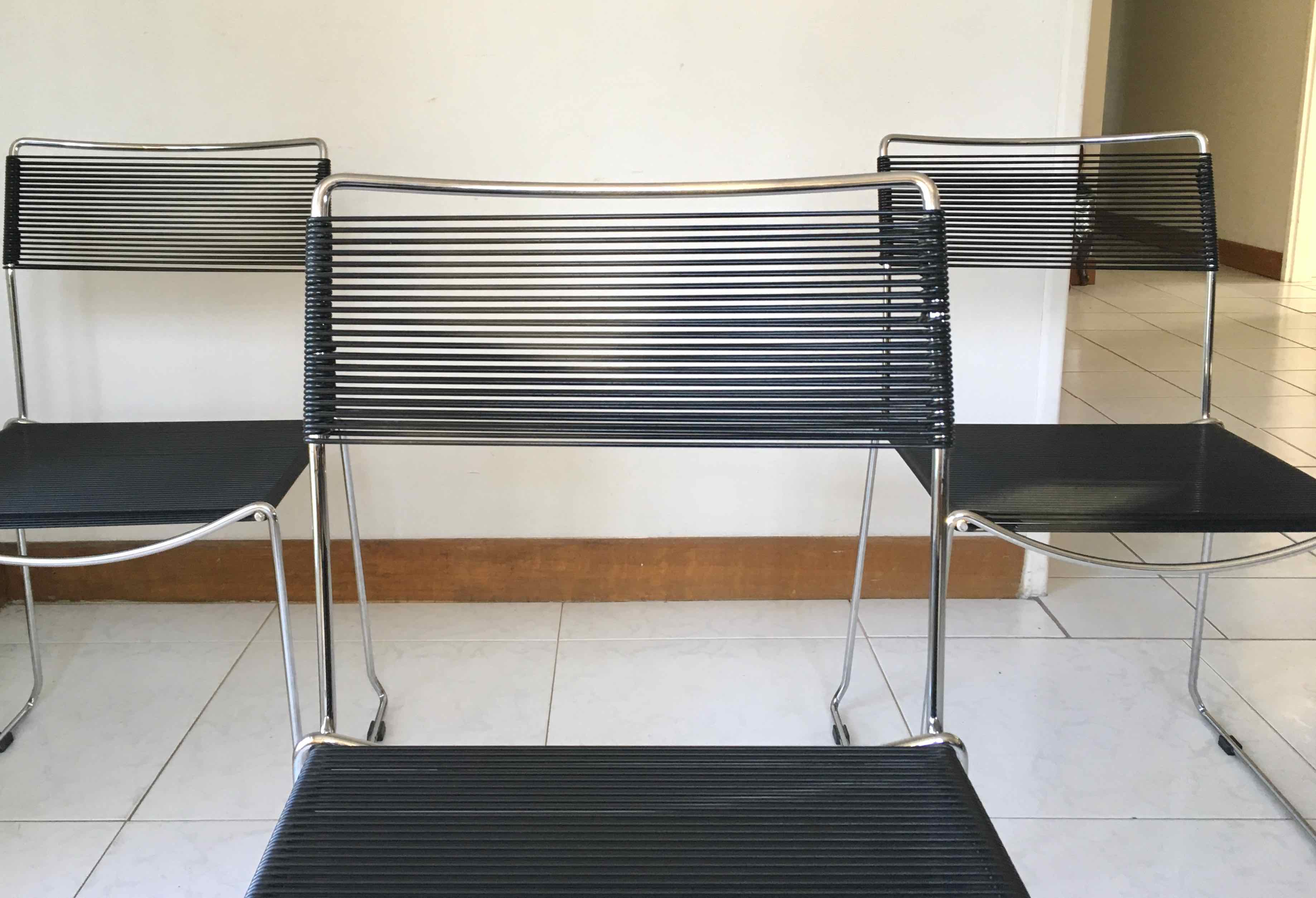 Chrome and scoubidou chairs