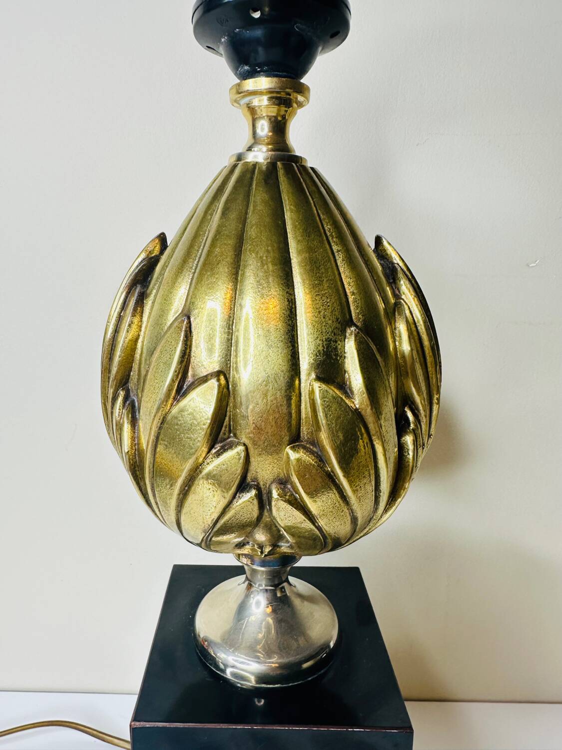 Vintage Lotus Flower Table Lamp