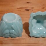 Fair opaline light blue