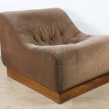 Vintage velvet armchair, 1970