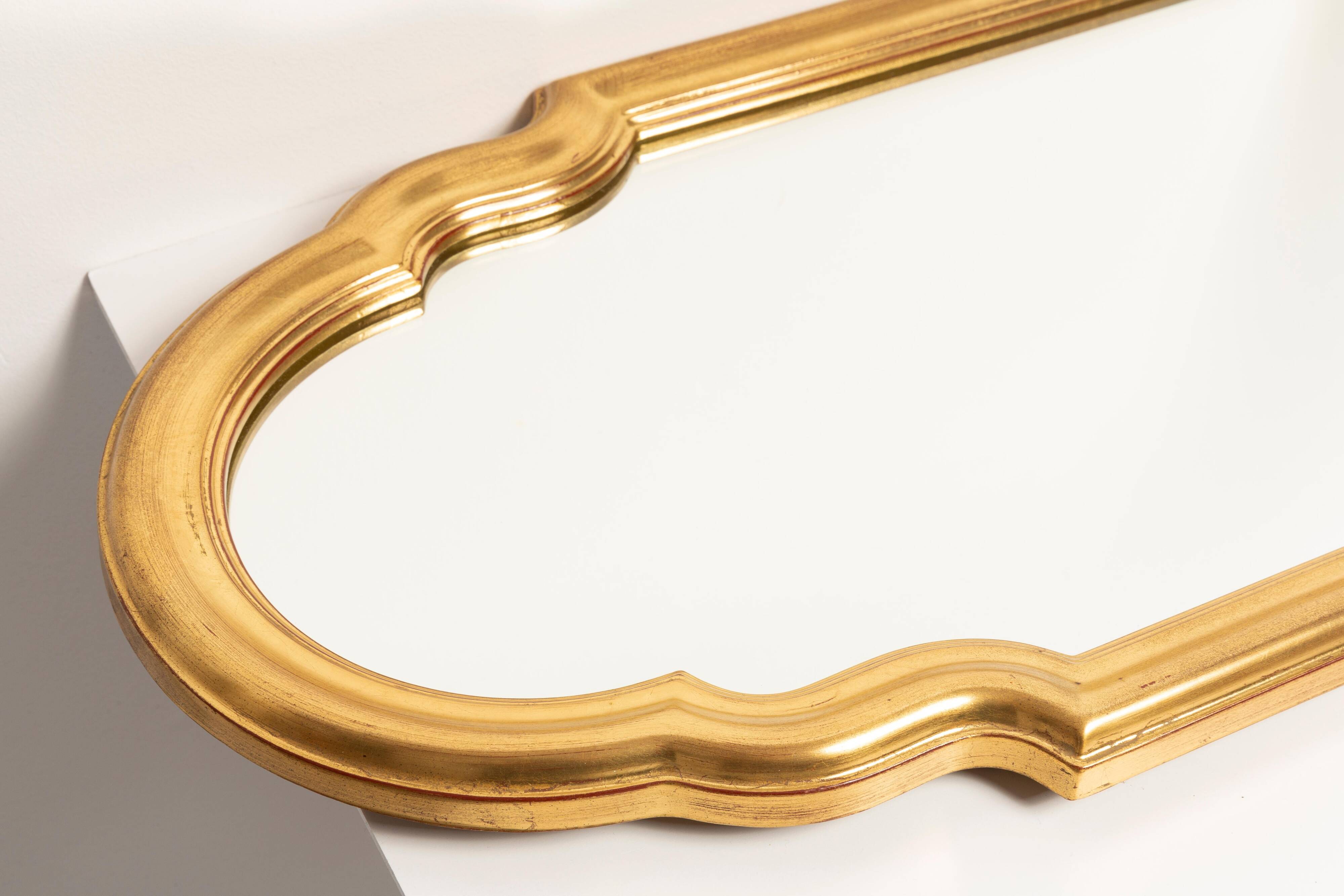 Miroir doré milieu du siècle, Belgique, 2000s