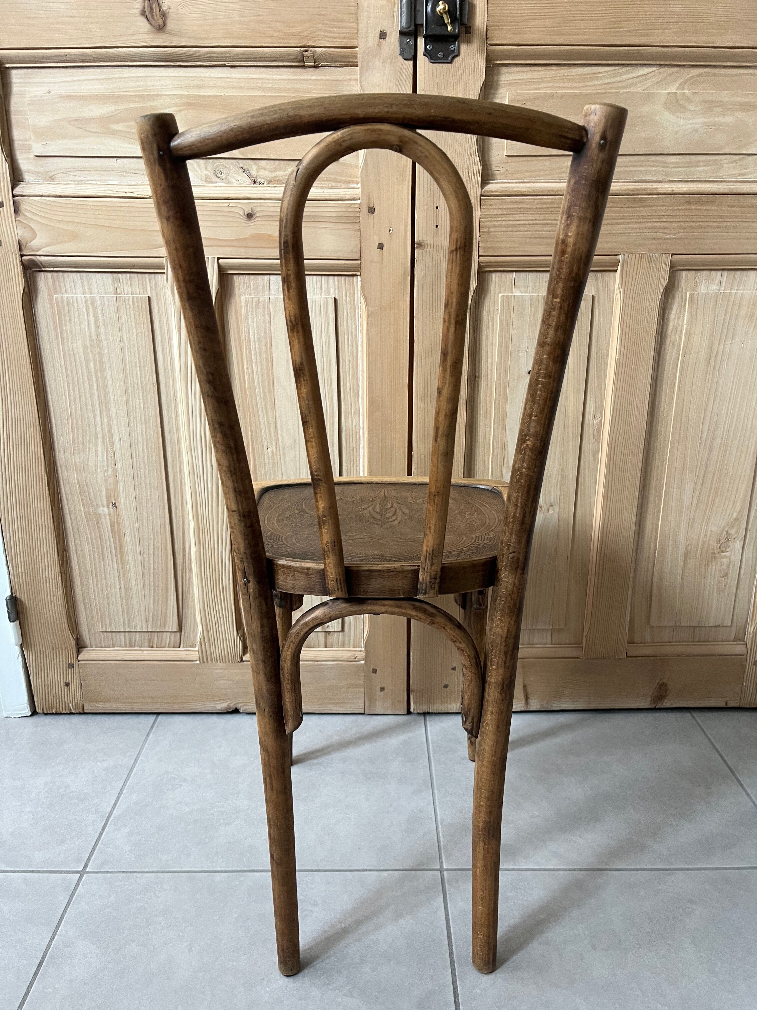 Chaise bistrot assise coquelicot, 1900