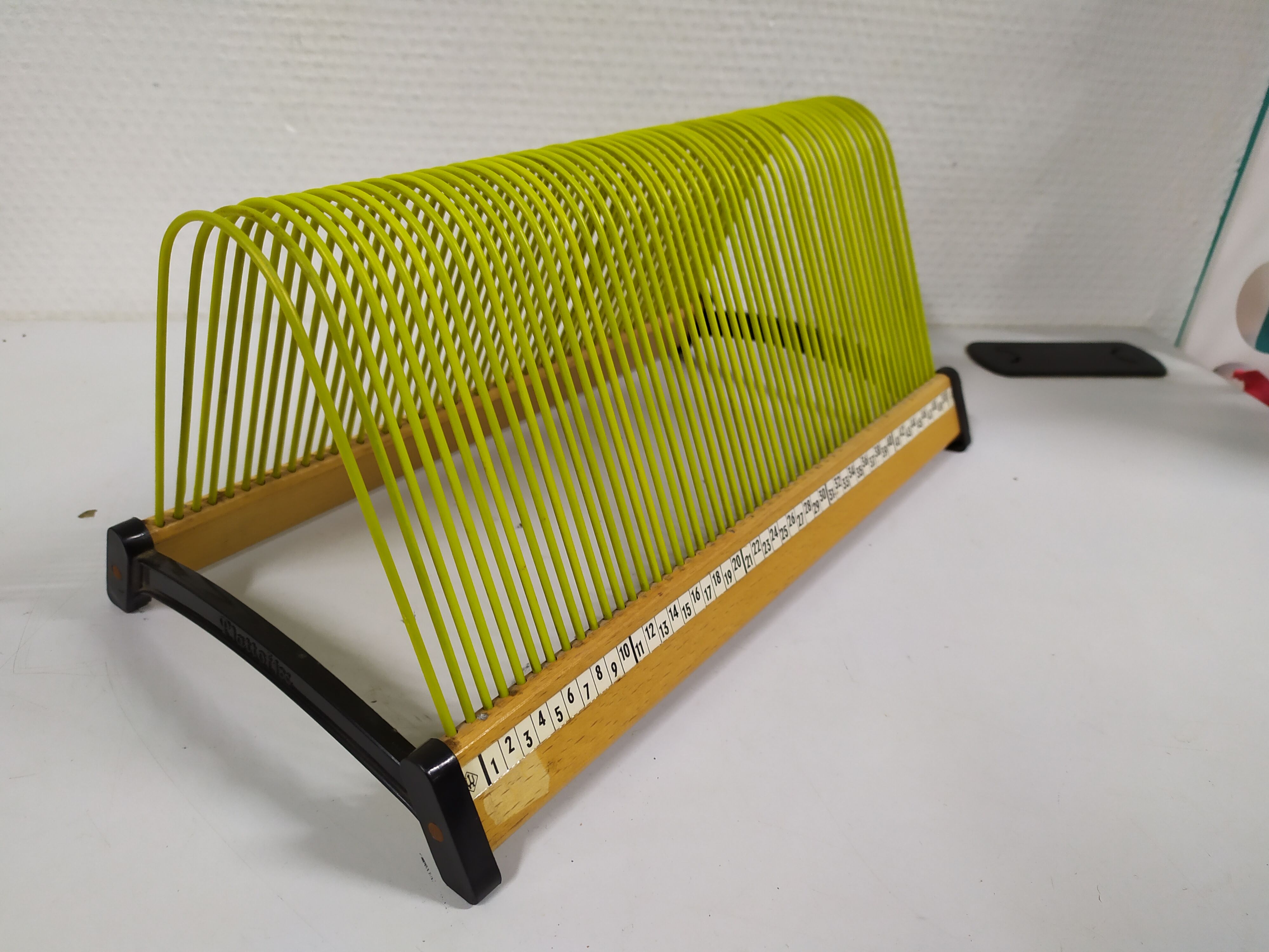 Old green wood vinyl holder, plattofix