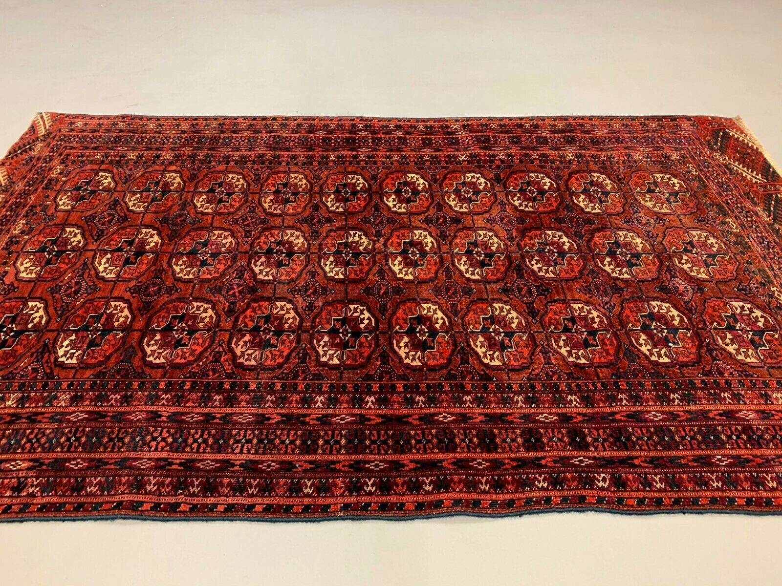 Antique Turkmen Tekke Rug, 190x113 cm Turkoman Bokhara Red Black Beige