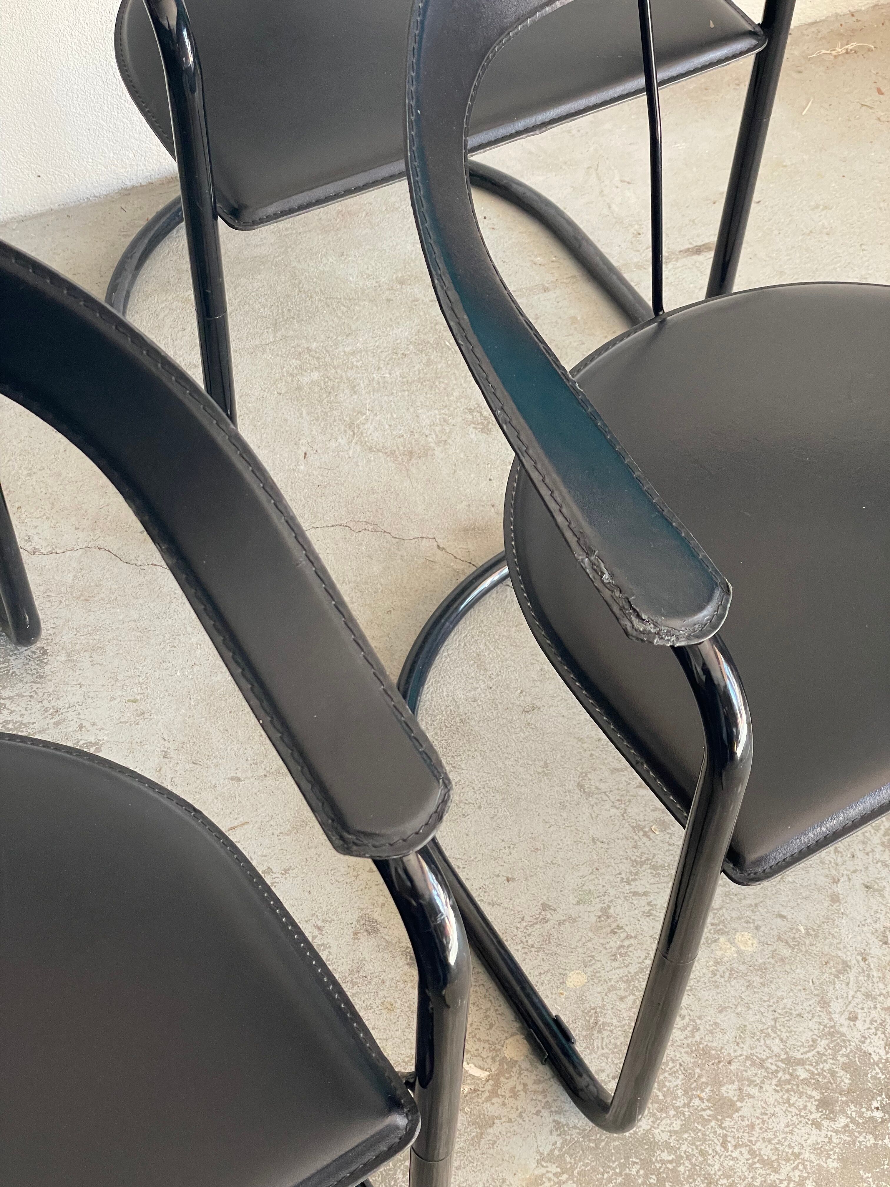 Chaises canasta par arrben