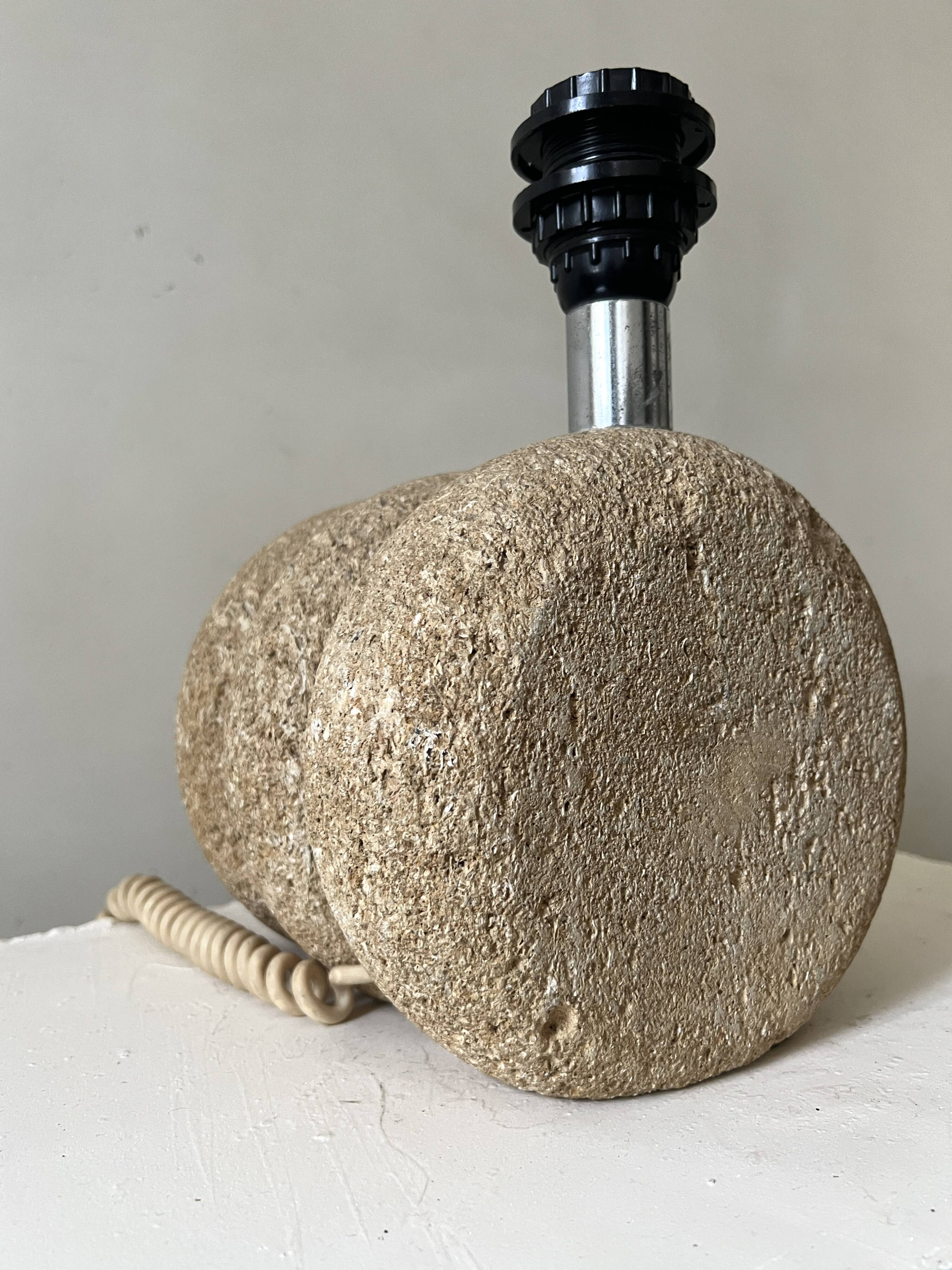 Sculptural lamp base in limestone by Albert Tormos or Fratelli.