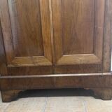 Armoire ancienne en merisier, style Louis Philippe, 2 portes