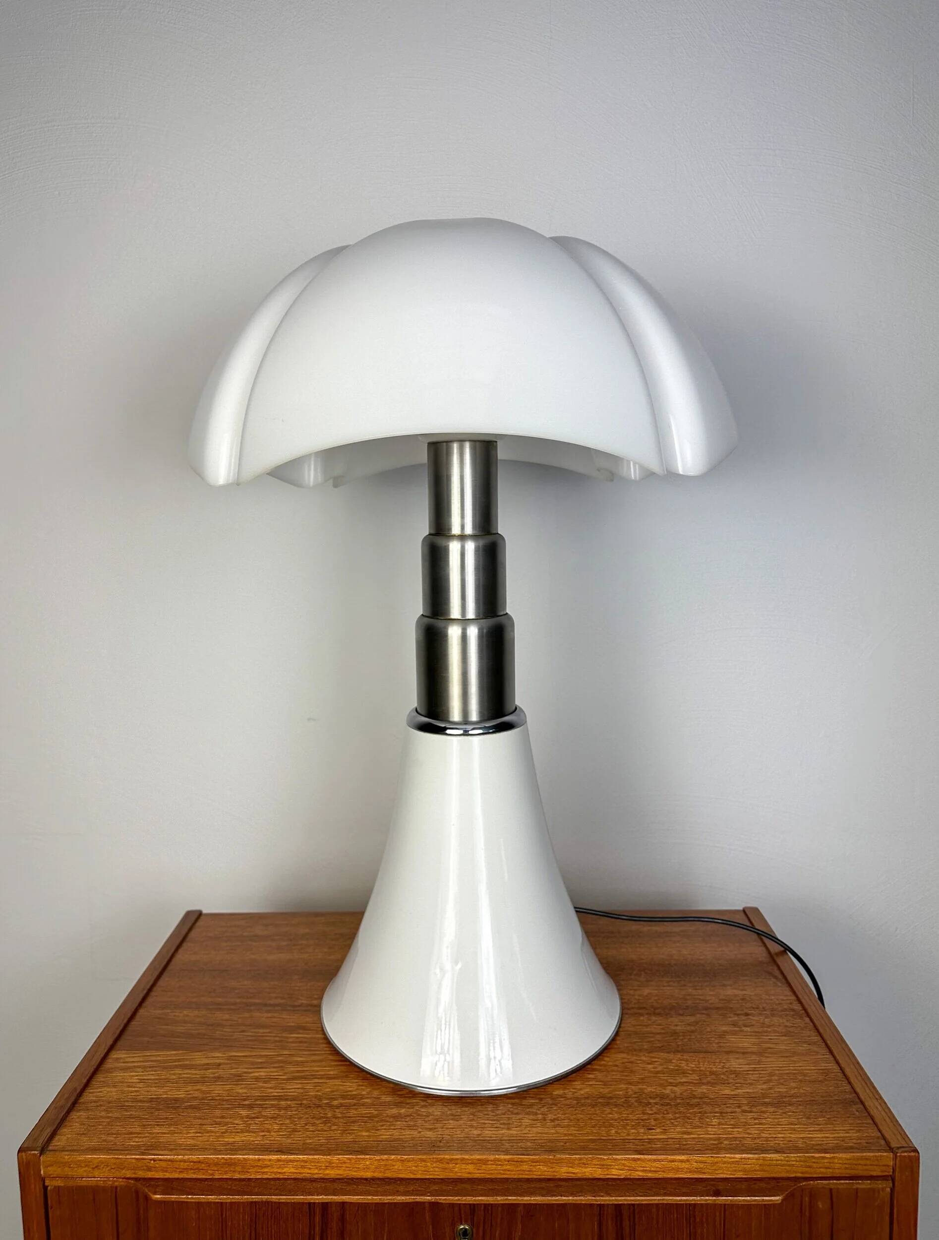 1970s Large Vintage Pipistrello Lamp by Gae Aulenti for Martinelli Luce