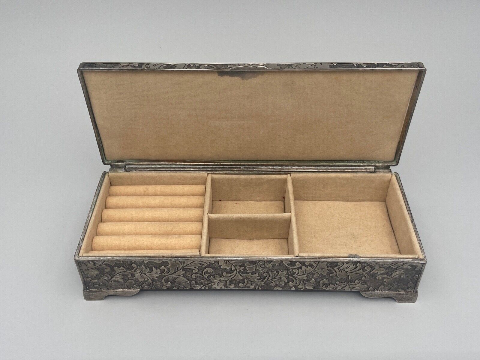 Silver metal jewelry box nineteenth compartmentalized work rich decor