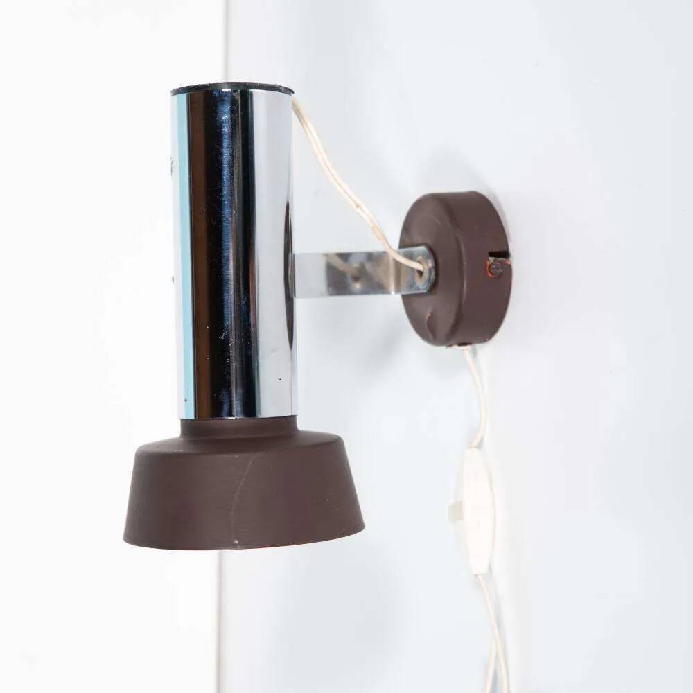 Vintage 1960s design wall/ceiling light, space age chrome.