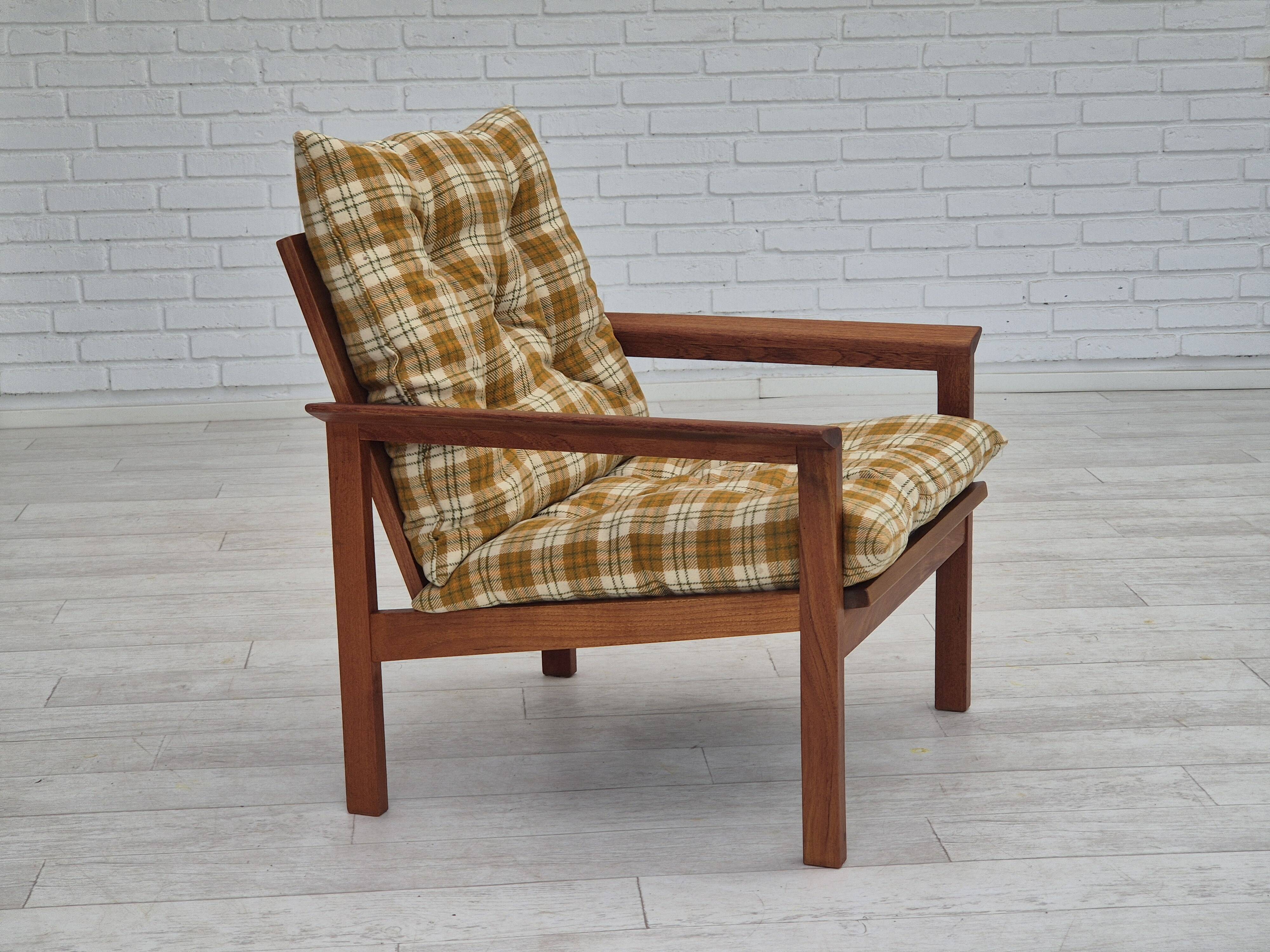 1970s, Danish lounge chair, original condition, furniture wool fabric, teak wood.