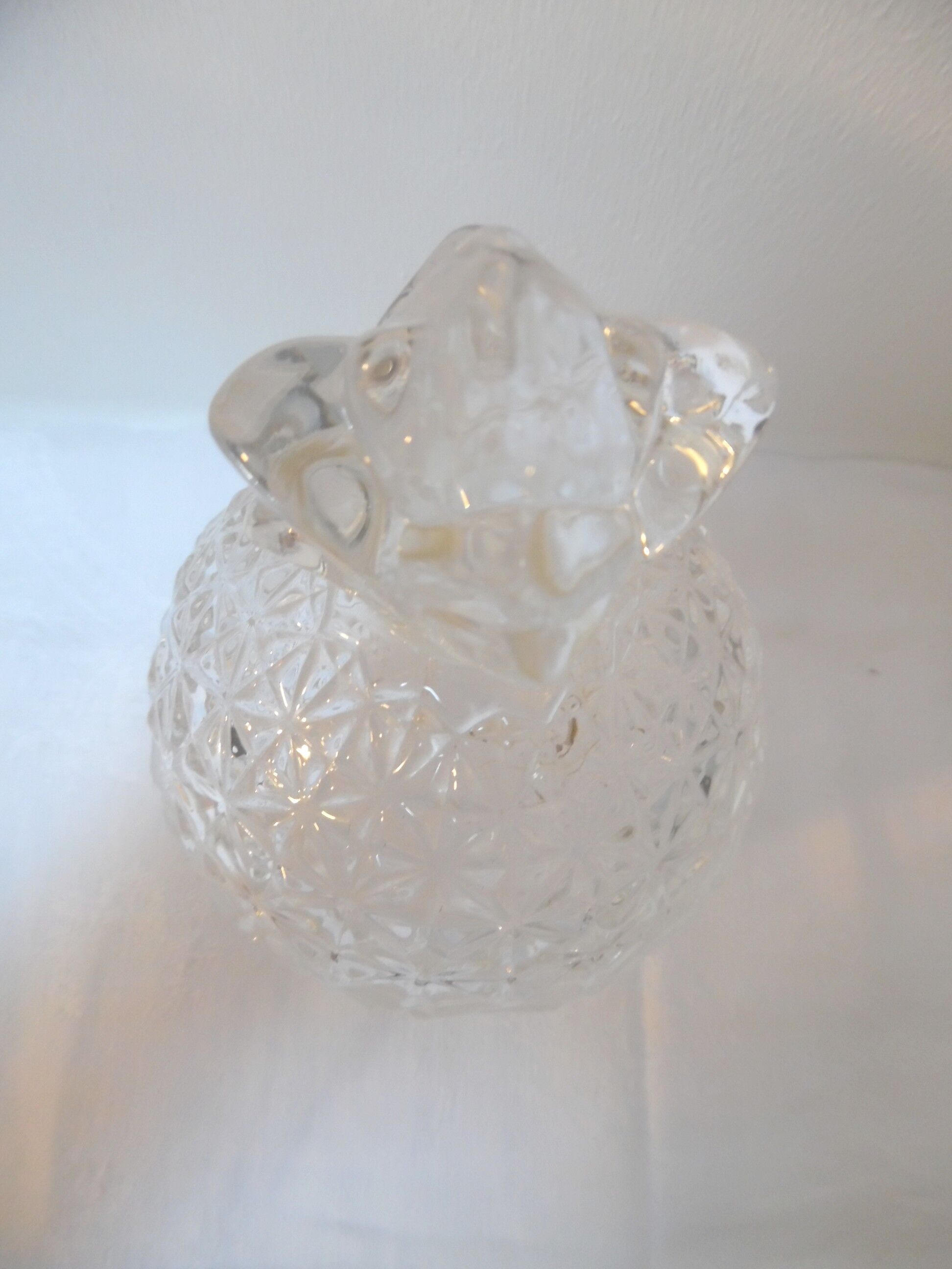 Bonbonniere in glass pineapple cut crystal