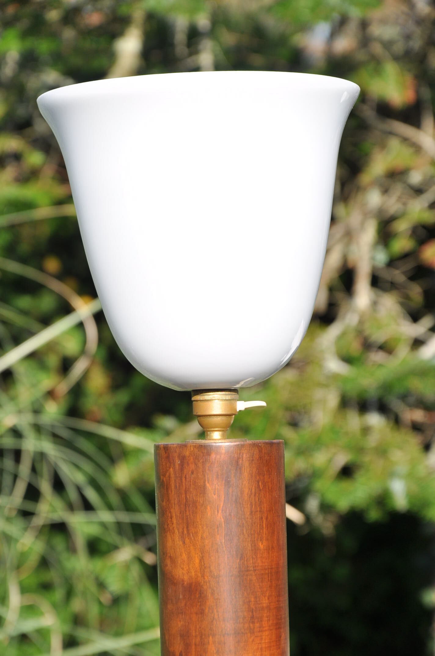 Art deco lamppost