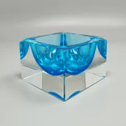 1960s stunning blue ashtray or catchall by Flavio Poli for Seguso. Made in Italy
