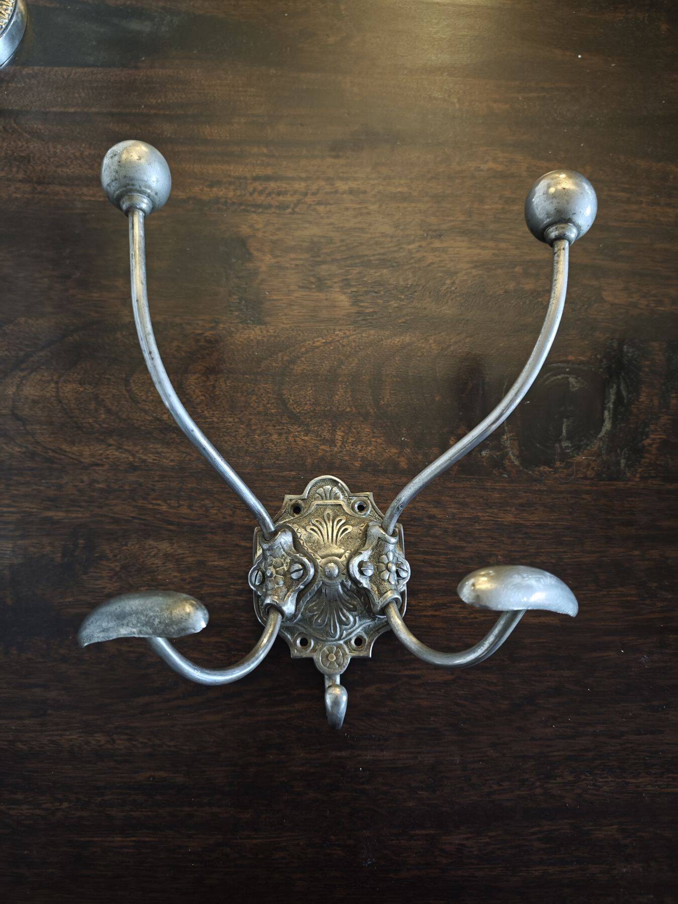 Cast iron and metal wall coat rack with hooks - Late 19th century