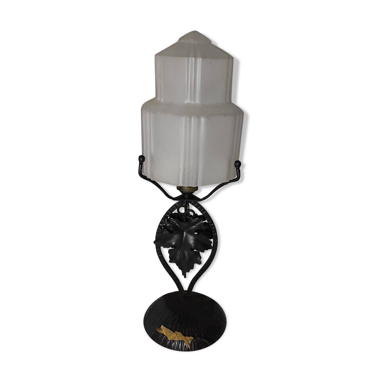 Wrought iron Arts Deco laying lamp